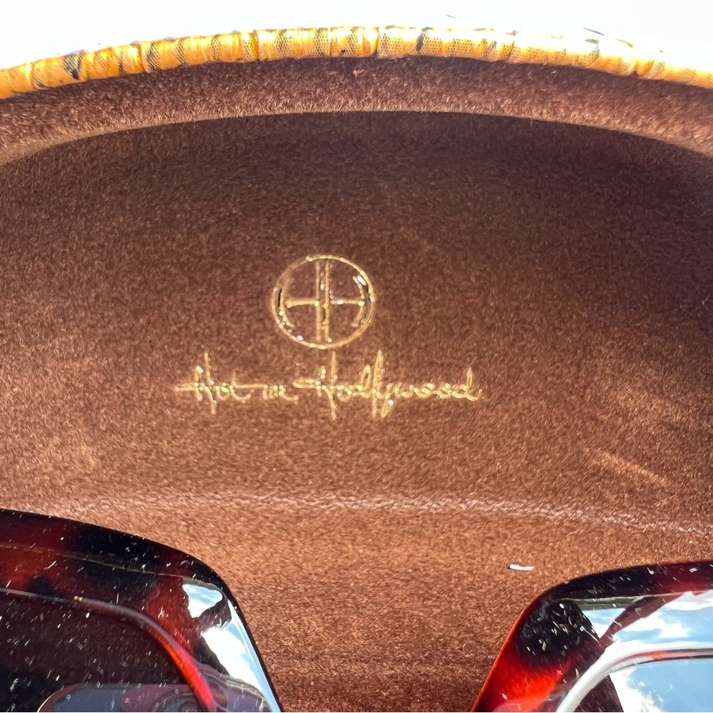 Womens new Hot in Hollywood‎ Tortoise print rhinestone sunglasses - Picture 5 of 6